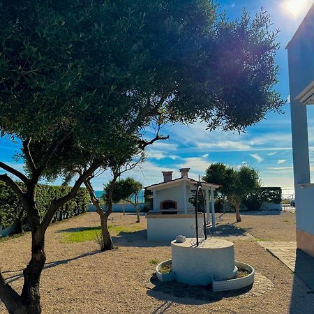 Edo House Anzio - Beachfront - Fronte Mare - Affittacamere Buitenkant foto