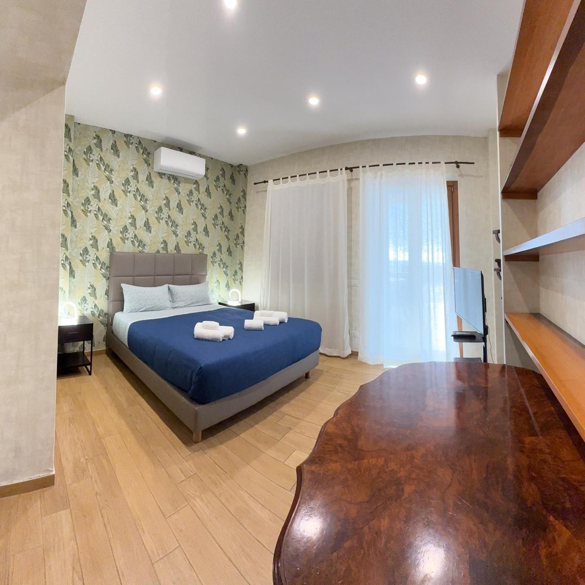 Edo House Anzio - Beachfront - Fronte Mare - Affittacamere Buitenkant foto