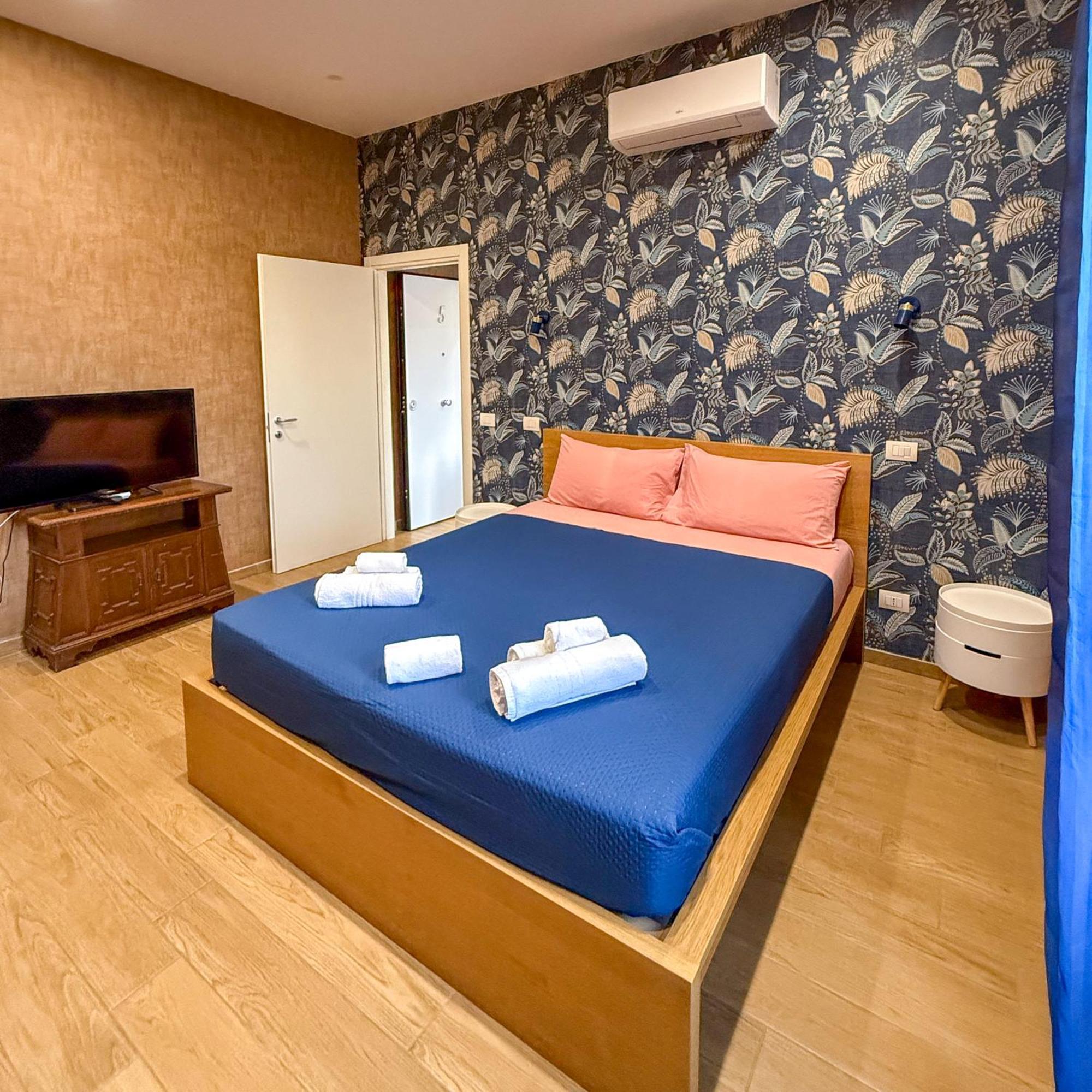 Edo House Anzio - Beachfront - Fronte Mare - Affittacamere Buitenkant foto